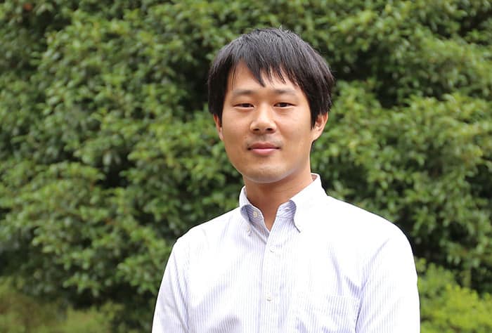 認定NPO法人かものはしプロジェクト 代表 本木 恵介
