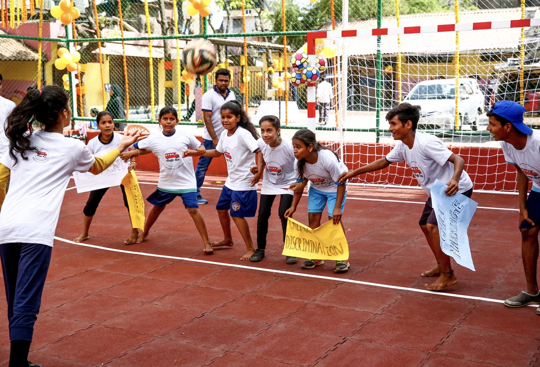 インドでスポーツグラウンド完成