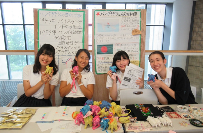 日本国内で啓発活動を行う
