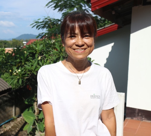 認定NPO法人フレンズ・ウィズアウト・ア・ボーダーJAPAN 代表 赤尾 和美