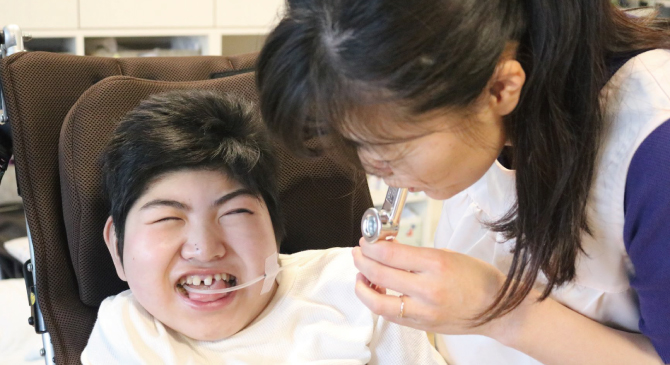 医療的ケア児の育ちを支える